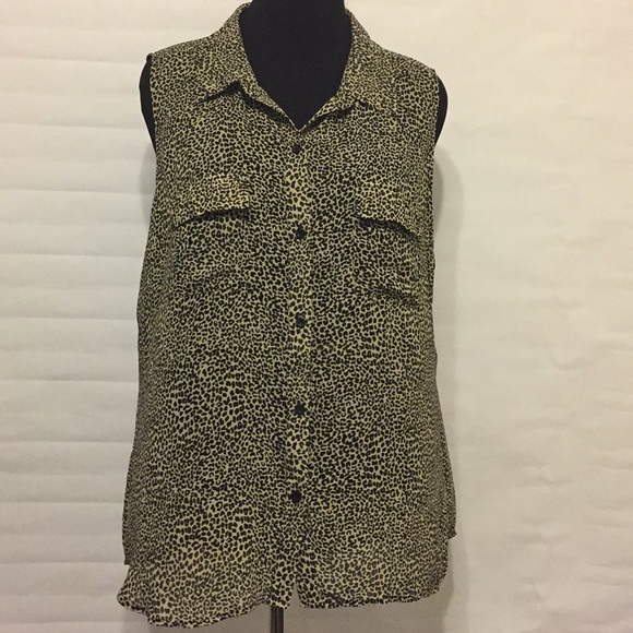 torrid Tops - Sleeveless Blouse